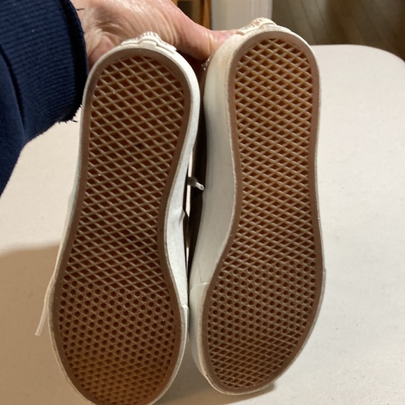 Vans light brown sneaker. Size 5, women's, - Picture 6 of 8